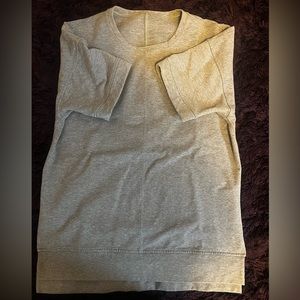 Lululemon short sleeve sweatshirts